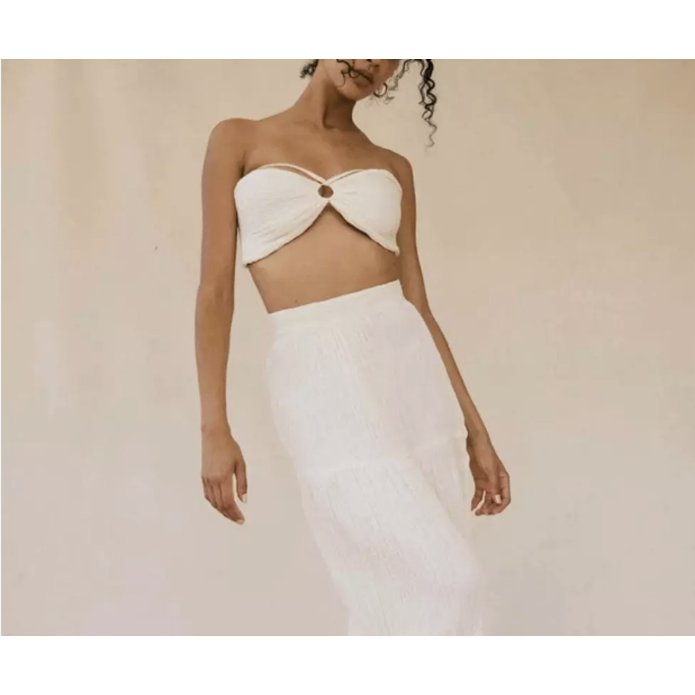 Savannah Morrow Summer Top in Cream Bandeau Crop Top NWT Medium - Picture 2 of 12